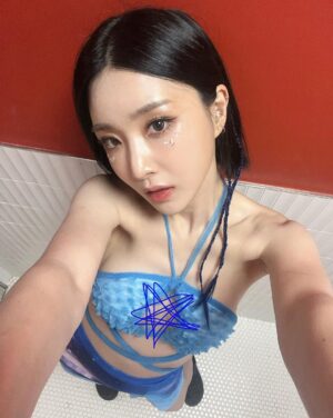Yu Na Instagram - 🌈