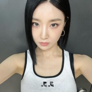 Yu Na Instagram - '_'