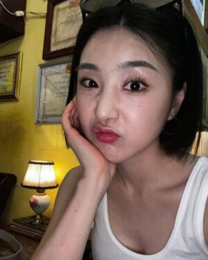 Yu Na Instagram - 즐거웠다낭  안녕