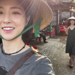 Yu Na Instagram - 관광객모드.,.