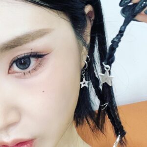 Yu Na Instagram - 오늘의 포인트는 별이였다 ⭐️
