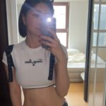 Yu Na Instagram - 밥 먹으면 못 입는 옷