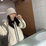 Yu Na Instagram - 잘 쉰 만큼 할 일이 많으니 당분간 업로드 안녕.,..🤧 (당분간이 아닐수도있어....금방일수도 있잖아..)