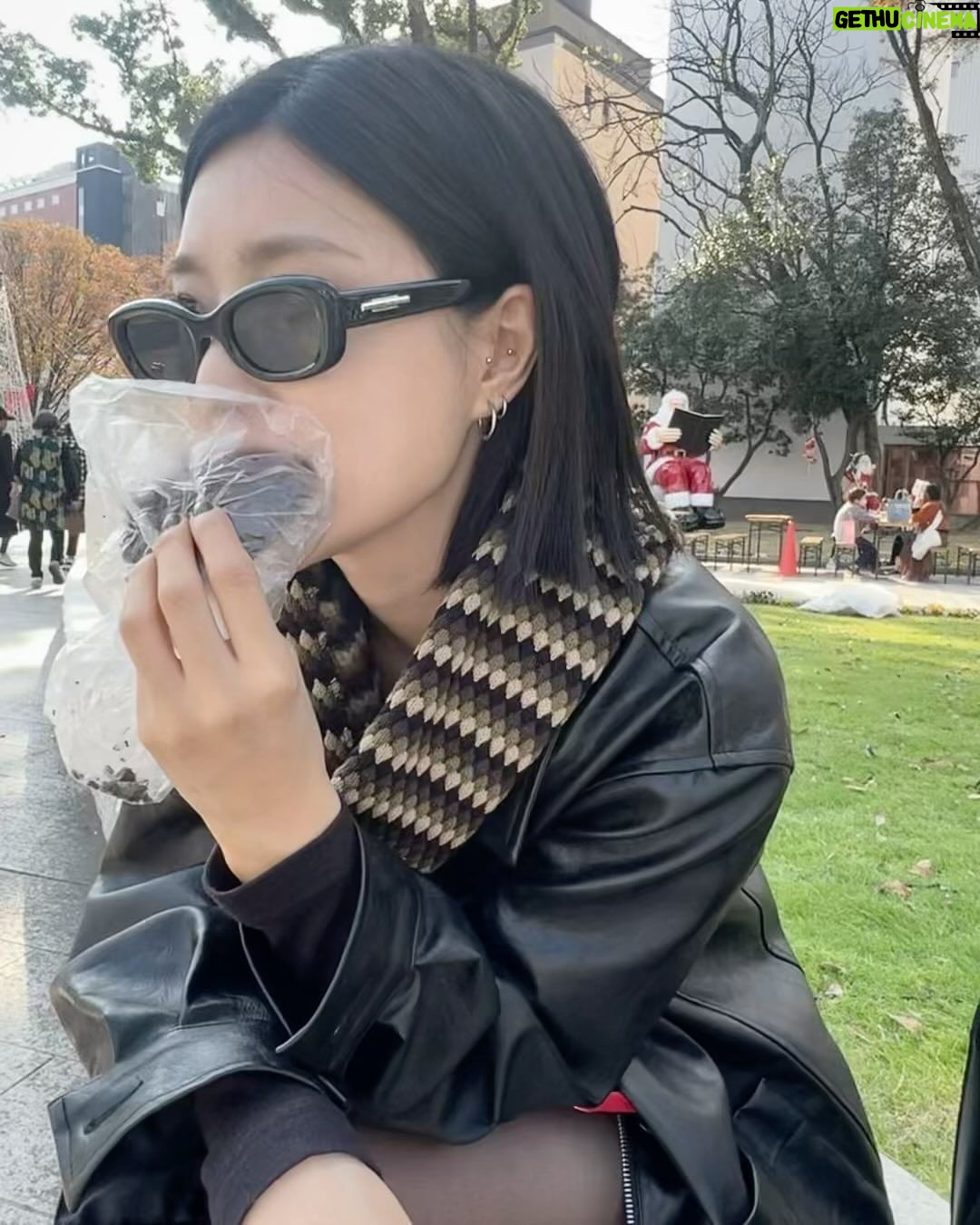 Yu Na Instagram - 여행을 하면 좋은 이유는 일상으로 돌아가서 해야하는 것들에 대한 열정이 마구 생긴다는 거야 짧게 이야기 하자면 열심히 살고싶은 생각이 커진다는 거지..