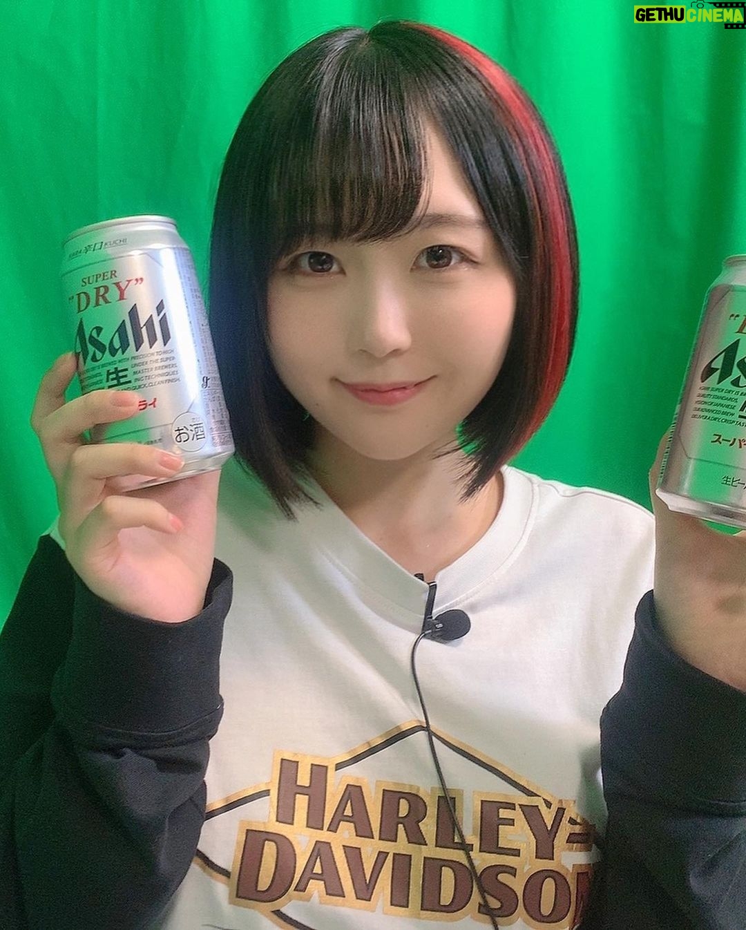 Yuki Yomichi Instagram - ガソリン!というよりは、フューエルワンかしら #写真好きな人と繋がりたい #ポートレート #声優 #youtuber #ファインダー越しの私の世界 #ポートレート女子 #オフショット #バイク女子 #バイク好きな人と繋がりたい #バイク #ライダー #バイク乗りと繋がりたい #車 #車乗りと繋がりたい #車好きな人と繋がりたい #車好き グラビア #グラビアアイドル #グラビア撮影 #酒飲み #ビール #スーパードライ #スーパードライで乾杯