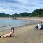 Yuki Yomichi Instagram - 2nd写真集「こいしき」 好評予約受付中デス🙌 Amazonで 【夜道雪　こいしき】 で検索して予約してね！ よろしくお願いします🙇‍♀️ 個人的には最高傑作だと思ってマス🫣 #写真好きな人と繋がりたい #ポートレート #声優 #youtuber #ファインダー越しの私の世界 #ポートレート女子 #オフショット #バイク女子 #バイク好きな人と繋がりたい #バイク #ライダー #バイク乗りと繋がりたい #グラビア #グラビアアイドル #グラビアモデル #写真集 #kadokawa #ビキニ #グラドル自画撮り部 #鹿児島 #グラビア撮影 #グラビア写真集　#スーパーカブ　#honda