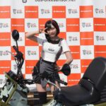 Yuki Yomichi Instagram - 昨日は千葉県柏市にて、 #bdsバイクセンサー真夏の祭典 にステージ登壇してました！ 暑い中本当にみなさんきてくれてありがとうございます😊✨ #バイクセンサー さんの5000台が収容されてるオークションゾーンの光景は圧巻というかんじだった！ 楽しかったー！☺️ #写真好きな人と繋がりたい #ポートレート #声優 #youtuber #ファインダー越しの私の世界 #ポートレート女子 #オフショット #バイク女子 #バイク好きな人と繋がりたい #バイク #ライダー #バイク乗りと繋がりたい #イベント　#千葉県 #柏市 #BDS #バイクイベント #honda #kawasaki #yamaha #suzuki BDS 柏の杜会場