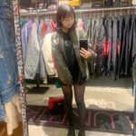 Yuki Yomichi Instagram – ゲキロック渋谷様にて一日店長イベント💕
お足元の悪い中
ご来店ありがとうございました😊💕
寒いのに外で待機してくれた皆さん、ほんとうに優しさに感謝です
何が似合うかなーこれかな?ってお話ししながらみんなとアイテム選び楽しかった☺️
ぜひこの冬たくさんきてくださいね💕
#ゲキロック #ゲキロッククロージング #写真好きな人と繋がりたい #ポートレート #声優 #youtuber #ファインダー越しの私の世界 #ポートレート女子 #オフショット #バイク女子 #バイク好きな人と繋がりたい #バイク #ライダー #バイク乗りと繋がりたい