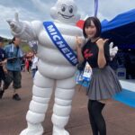 Yuki Yomichi Instagram - #MotoGP 日本グランプリ 3日間場内アナウンス、DJを務めておりました！ 大好きなMotoGPと関われる、こんなに有難い事は有りません…！ 稚拙な私のアナウンスを聞いてくださった皆様、本当にありがとうございました☺️ 雨で中止は残念だけれど 推しのマルケス選手とバニャイア選手が2人とも表彰入りしたのが嬉しかったし、 来年の日本グランプリがさらに待ち遠しくなりました…✨ 来年は晴れるといいな☀️ 声をかけてくださった皆様もありがとうございました！ あと六戦！みんなで応援していこうね！ #motogp #日本gp #motogp_jp #ツインリンクもてぎ #モビリティリゾートもてぎ #場内アナウンス #写真好きな人と繋がりたい #ポートレート #声優 #youtuber #ファインダー越しの私の世界 #ポートレート女子 #オフショット #バイク女子 #バイク好きな人と繋がりたい #バイク #ライダー #バイク乗りと繋がりたい #車 #車乗りと繋がりたい #車好きな人と繋がりたい #車好き グラビア　#グラビアアイドル #グラビア撮影