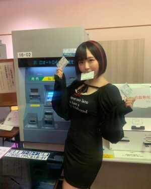 Yuki Yomichi Instagram - 川口オートレース場にてトークショー！
思い出達を載せます

 #写真好きな人と繋がりたい #ポートレート #声優 #youtuber #ファインダー越しの私の世界 #ポートレート女子 #オフショット  #バイク女子 #バイク好きな人と繋がりたい #バイク #ライダー #バイク乗りと繋がりたい #車 #車乗りと繋がりたい #車好きな人と繋がりたい #車好き グラビア　#グラビアアイドル #グラビア撮影 #川口オートレース #川口オートレース場 #オートレース #オートレース好きな人と繋がりたい #川口 #川口市 #公営ギャンブル #バイク女子