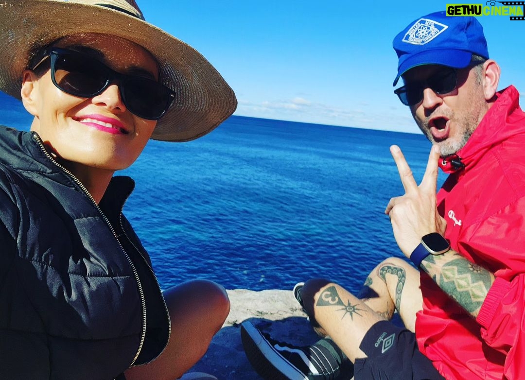Yumi Stynes Instagram - Out w fam in the World's Greatest City 😎🏖️ Sydney, Australia