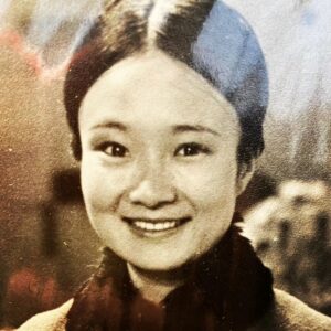 Yumi Stynes Instagram - HAPPY BIRTHDAY to my mother Yoshiko Stynes 🎉😍🙌🏼

We celebrated her milestone birthday last night and she was as gracious and radiant as ever 🙏🏼

Being Japanese, there's a very real likelihood she will live past 100 and I'm thankful for her ongoing health, cheerfulness and exceptionally kind wisdom. What a cool person to be related to! 😭