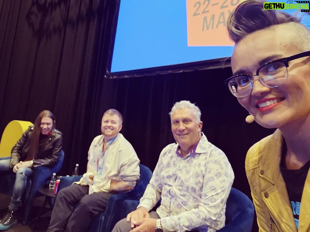 Yumi Stynes Instagram - THE BEST ADVICE YOU NEVER GOT "Be kind to yourself." - @paul.callaghan28 "Take the drink at the job interview!" - @daniel_m_lavery ("Also, supply toilet paper to friends, partners and visitors to your apartment, even if you don't use it yourself." - @daniel_m_lavery ) "Don't be a fuckin dick." - @nats_what_i_reckon