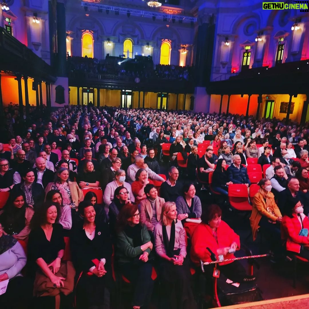 Yumi Stynes Instagram - THANKS @sydwritersfest IT'S BEEN REAL AND HILARIOUS 📚💅 #SWFGREATDEBATE