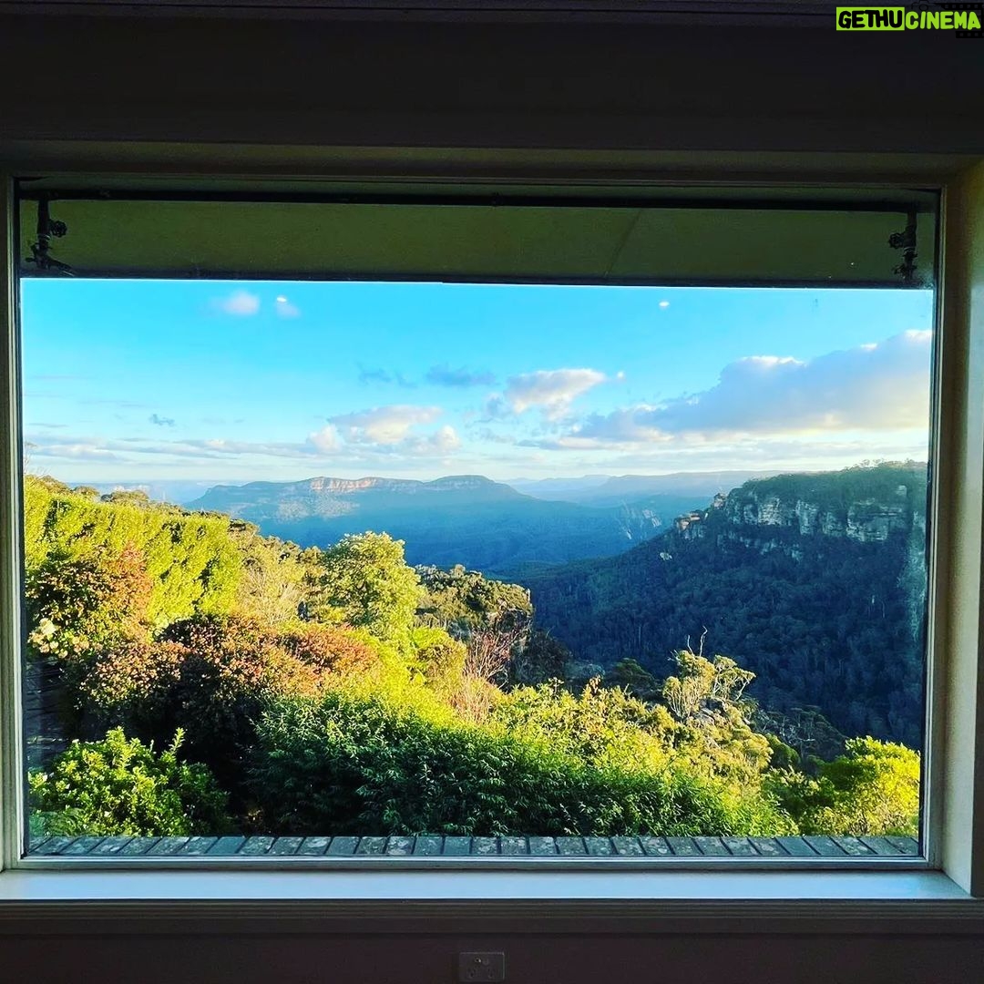Yumi Stynes Instagram - A cup-filling weekend away in the Blue Mountains to celebrate @_sarahwilson_'s looming departure overseas š„² and cover more than 26km of genuinely challenging/ dangerous terrain, fall in mud, laugh deeply (all the way to my cervix) and bathe in pita bread. 1. The crew, the whole crew and nothing but the crew. 2. @_sarahwilson_ and our grumpy 15-year-old @jessmillersydney who sulked and kicked gravel and mumbled. 3. The view from our stunning digs @cloud.parade.leura 4. @timbrownmeditation made sure I didn't get left behind in the jungle 5. The ironically closed Wikileaks Cafe. Baffling. If you know, explain it to me. 6. Seriously, it's like Jurassic Park in there! š¦ #BlueMountains 7. I'm filthy but @jeaninebribosia = immaculate. 8. The Ceremony of Giving. How does one gift to a minimalist? 9. Beverly the Doll and Shadow Beverly! šŖ 10. Yumi, Patti, Jeanine, Sarah and Jess. This was taken before any of us had gotten lost/exhausted/off-piste. How young and fresh-faced we were! š¤£