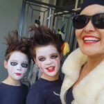 Yumi Stynes Instagram - Big Halloween Kenergy 💪🏽😎 Jacket = @ms.aja.james (Anywhere else I'd be a ten)