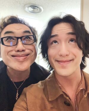 Yusuke Onuki Instagram - 今夜20時から、日テレにて、ものまねグランプリに審査員、ゲストとして、出演させて頂きます！
たくさん笑い、驚き、感動させて頂きました♪
ものまねってやっぱりすごい！
そして、レジェンド、コロッケさんと写真撮ってもらいました❤️
みんな、見てね☺️

#ものまねグランプリ 
#コロッケ　さん