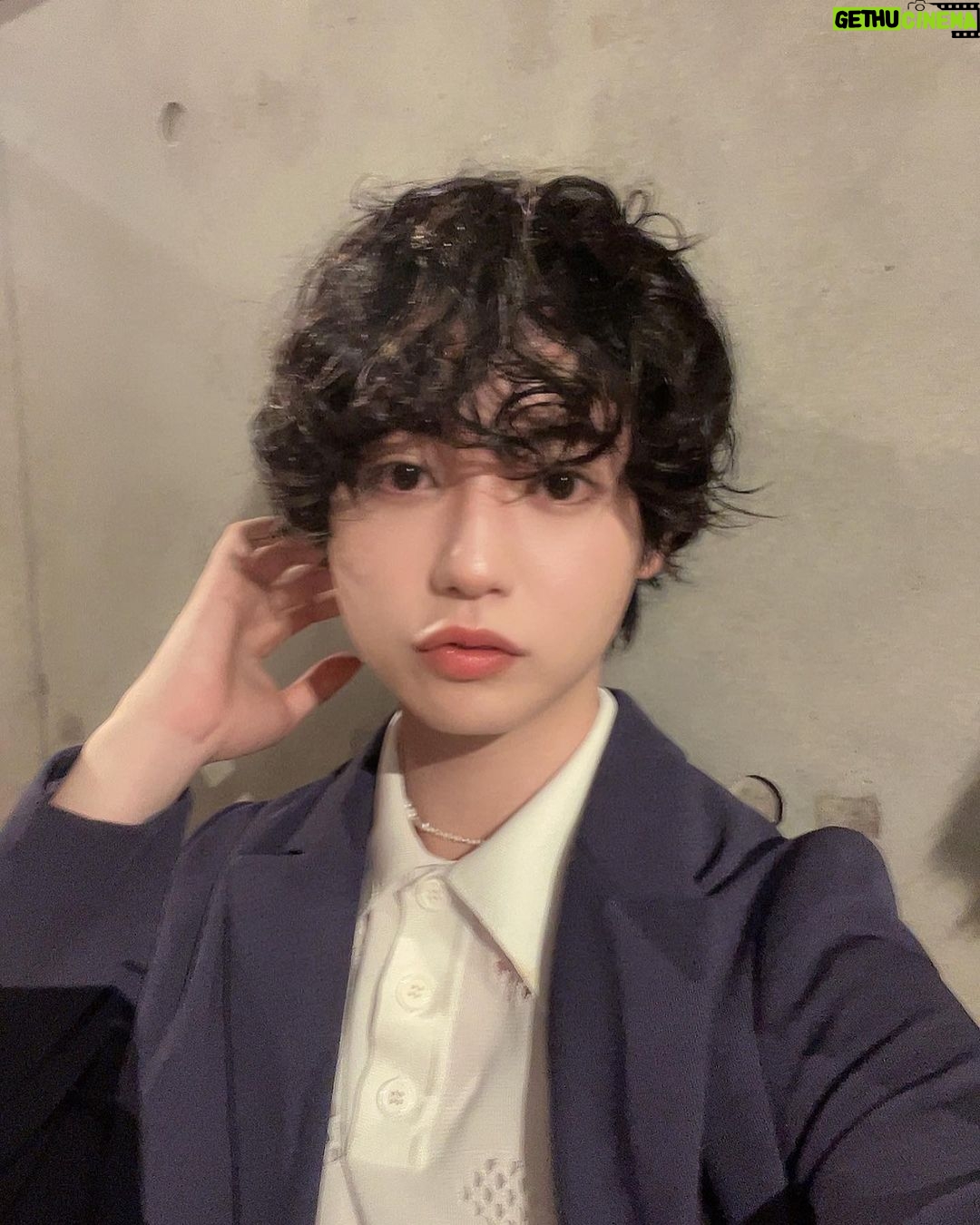 Yutaro Instagram - 8月もあっっという間に。 人生で一番アツかった楽しかった8月かも。2ヶ月間伸ばした髪の毛も役の為ばっさりと切りました。そしてポケモンスリープにハマっています。進捗はこっそりとサブアカウントにて🫰🏻 去年はずっと仕事をしてて夏感じぬまま終わってたイメージだったのだけど今年は夏をしっかりと体感した。間違いなく過去最高の汗を更新したし、悔しながら多少日焼けもしました。しっかりとお買い物も。一目惚れでしたの〜 夏嫌いってずっと言ってたけど、夏が終わるのがなんだか少しだけ寂しい。 みんなはどんな夏過ごせましたか?