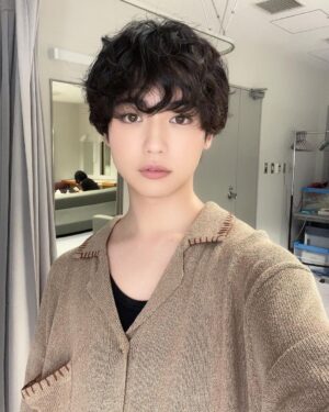 Yutaro Instagram - 今回の広島の滞在時間。
およそ2時間。2時間の✌🏻笑

メイク盛れたので載せておきます！最近ビジュアル良いので褒めてください！！！