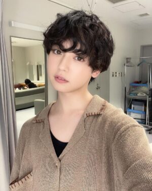 Yutaro Instagram - 今回の広島の滞在時間。
およそ2時間。2時間の✌🏻笑

メイク盛れたので載せておきます！最近ビジュアル良いので褒めてください！！！