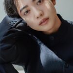 Yutaro Instagram - 2023.06.03 無事に25歳に成る事が出来ました。 幾つ歳を重ねても変わらず、いつも側に居てくれるみんなのお陰で生きられてる事を忘れずに、いつも貰って、甘えてばっかりを返せる人間になれる様に。役者で在る自分も、ショップ店員で在る自分も、いつか消える儚い炎だとしても、様々な形でずっとずっと灯っていたいです。 今年は『程々に、適当に』 決してマイナスな意味ではなく自分を守る為に。僕は僕なりの頑張り方で。等身大で居る事を心掛けます💐 なんだか固くなっちゃったけど引き続き仲良くしてね、いつもありがとう。ちゅ