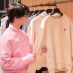 Yutaro Instagram - @amiparis にお邪魔してきました！ 全身着てみたよ。やっぱりピンク可愛いね、もうすぐ春だね。ホワイトデーのお返しにも良いし、僕みたいに自分で揃えてみても、ペアで着れそうなアイテムも沢山あったから選びっこしても、絶対的に可愛い。全体的なペールトーンのアイテムがとっても好みでした🧚🏻‍♂️💭