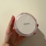 Yutaro Instagram - アピューのクッションサラサラパウダー！ しっかり皮脂吸着&テカリを防止してくれる「サラサラパクト」はパウダーなのに保湿してくれるから冬でも使いやすくて、乾燥するこの時期でも理想のお肌にしてくれる。クッションタイプだから持ち運びやすくてお直しも楽ちん☺️✌🏻 #PR #さら雪肌 #サラサラパクト #アピュー