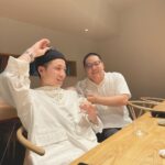 Yuzuru Kawai Instagram – 毎日毎日笑とる場合か。

しっかりせぇ。

ヘラヘラすな。

明々後日5月31日有楽町で一人のトークライブございます。

配信チケットもございます。

追い詰められて見事に笑ってない様子を是非観てみてください。