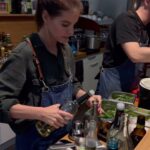 Yvonne Catterfeld Instagram – 🍹🍸Klappe 🎬 für unsere geniale Crew mit @jan_dose_offiziell für Wolfsland – ich war voll in meinem Element – wie vor 25 Jahren, als ich ab und zu hinter der Bar stand und gekellnert hab, hab’s geliebt! Die besten Cocktails von @jan_dose_offiziell 👏 und so ein Spaß! Danke auch an Ricardo🙏🍹🍸