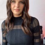 Yvonne Catterfeld Instagram – Trister Herbst? Nicht mit dieser Stiefelette💚! Die Farbe ist einfach ein absoluter Traum
und das Passform-Highlight “Best-Fitting” garantiert eine verbreiterte Auftrittsfläche für
maximalen Komfort. Einfach mega, oder?