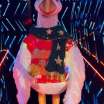Yvonne Catterfeld Instagram - Endlich komme ich dazu, euch nachträglich hinter die Kulissen von @masked.singer.germany blicken zu lassen. Was für ein Spaß! Dennoch war ich nach den 3 Tagen platt, wie ihr auf dem letzten Bild sehen könnt. Es war ein unglaublich tolles Erlebnis! Danke allen, die beteiligt waren🙏 #themaskedsinger #winner 😊