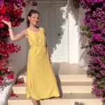 Yvonne Catterfeld Instagram - Greetings from Greece 🪻🌻