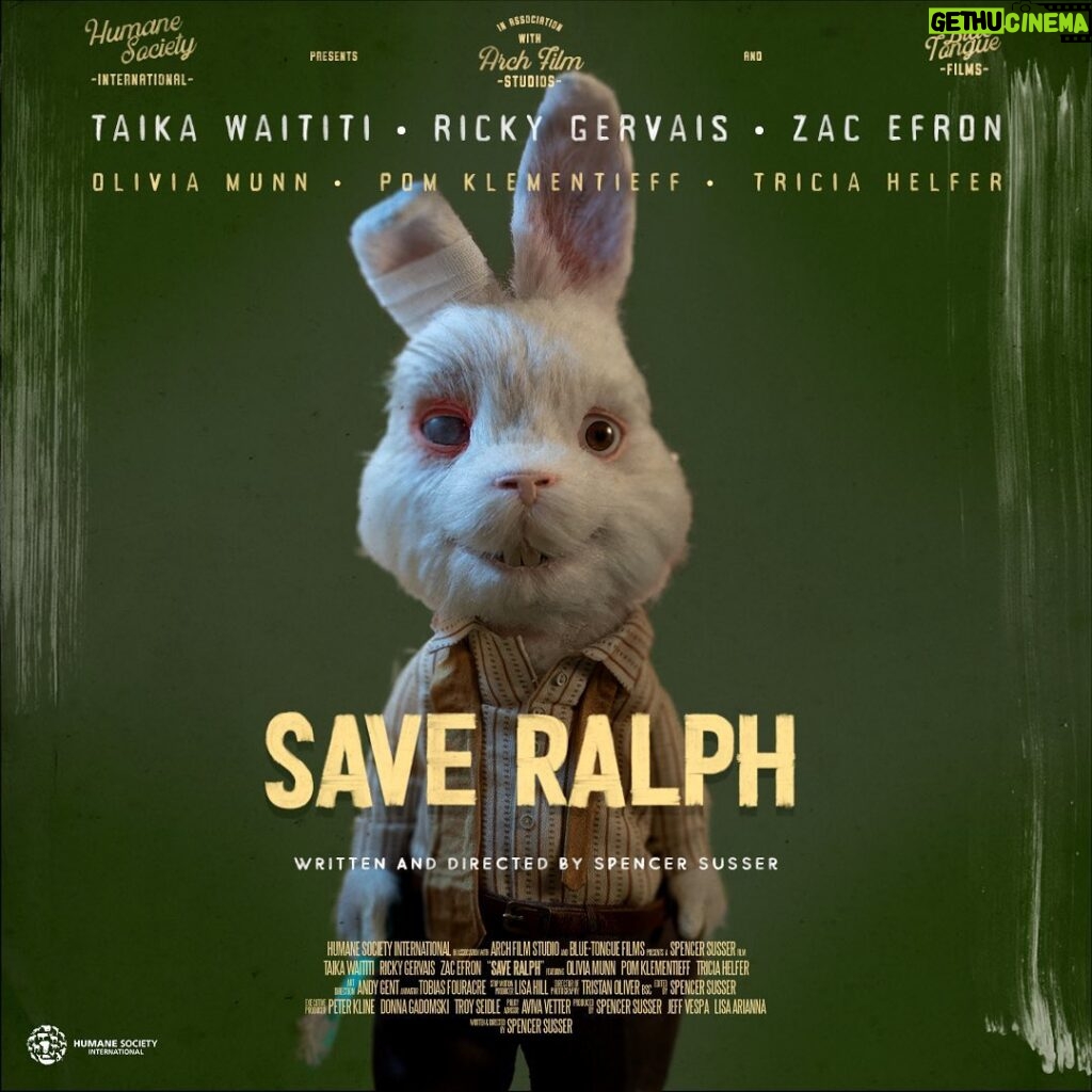 Zac Efron Instagram - Meet Ralph. He’s had a tough life, which isn’t surprising given he’s used as a cosmetics tester. Let’s work together to help animals just like Ralph by signing @HSIGlobal’s petition. Link in bio. #saveralph