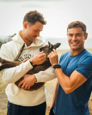 Zac Efron Instagram - Kangaroo Island 🦘🌞