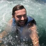 Zac Efron Instagram – Off The Grid Ep.1 is up! This trip was all about getting outdoors and spending time with friends and family. Link in bio. More to come 👊😜 🎥@getstoked.la Lake Mohave