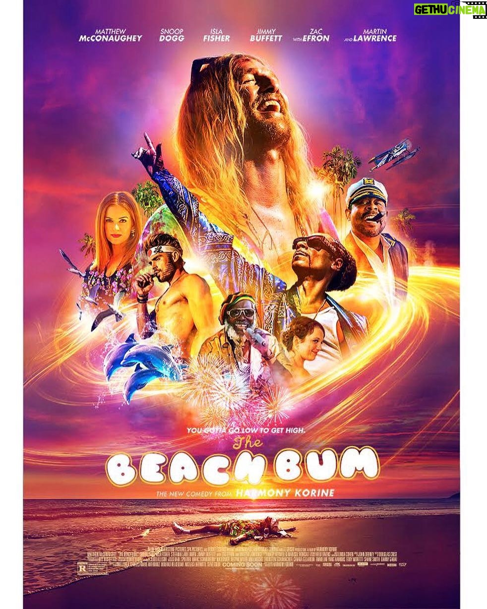 Zac Efron Instagram - This is going to be a fun one! Official Trailer drops TOMORROW!! #TheBeachBum 🤙🙏