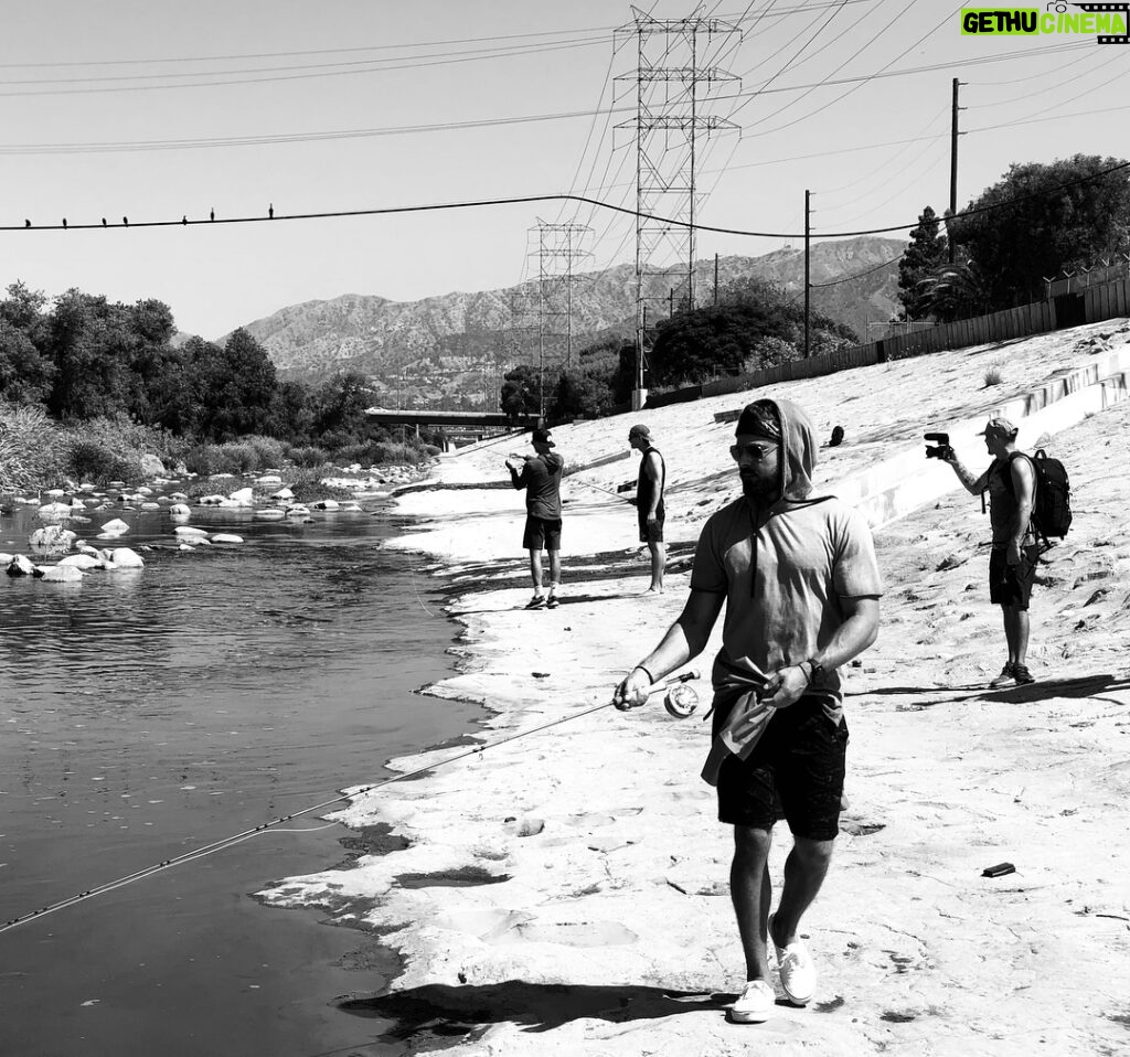 Zac Efron Instagram - Gone fishin’ Los Angeles River