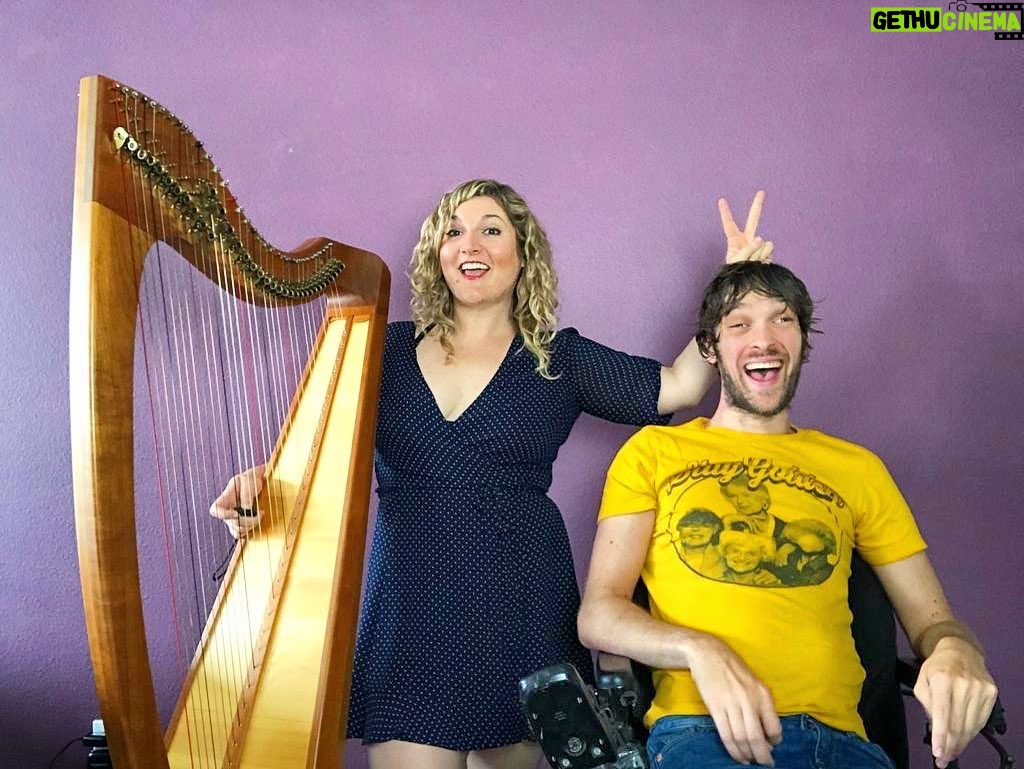 Zach Anner Instagram - I’m gonna be doing my first ever musical Facebook livestream with the incomparable @gilliangrassie - Ask us anything! #AMA