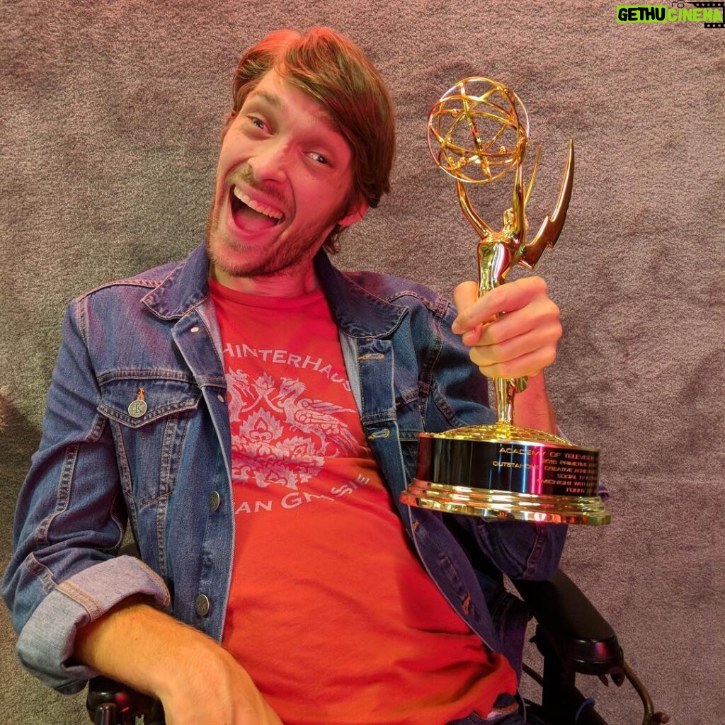Zach Anner Instagram - #tbt to the time I stole an Emmy. I think they should give out #Emmys for Best Use of Denim on a Person. What would you win a random award for?
