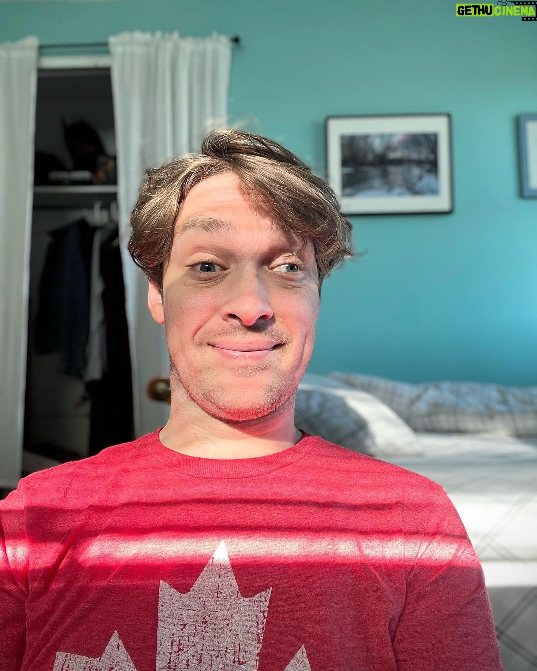 Zach Anner Instagram - Good morning! What a difference a little a sun makes! After a much too long hiatus, I think it’s time to resume the #2022LikeYourselfChallenge. What do you think? Can we make up for lost time? After all, it’s never really a bad day to like yourself, is it?