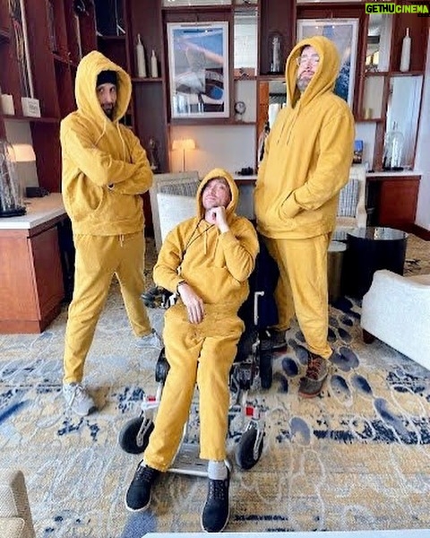 Zach Anner Instagram - The Banana Boys have peeled through Portland and now it’s time to split. VP of Danger: @ckratl, Duchess of Hype: @tafintare Portland, Maine