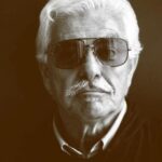 Zafer Algöz Instagram - Adını yaşarken tarihe yazmıştın.Şimdi sonsuzluğa gittin hocam.Mekanın cennet,ruhun şad olsun.🙏 #semihsergen