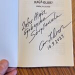Zafer Algöz Instagram – Can hocamın merakla beklenen eseri (pardon kitabı.😊🙏) karışık meyveler tadında..Okuru bol olsun.👍 @68canylmz  @inkilapkitabevi