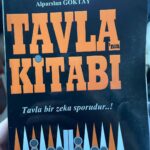Zafer Algöz Instagram - “Tavlanın kitabını yazdım”demek kolay.😊 #alparslangöktay Yazmış.👍🙏 Teşekkür ederim.