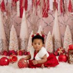 Zakiyah Everette Instagram - My sweet baby ✨❄️ @harlemaaliyah ☺️ #8monthsold #myfirstchristmas #blackbabies #beautifulblackbabies #blackmomsblog Charlotte, North Carolina