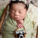 Zakiyah Everette Instagram - Happy two weeks to my mini , my love, my lil nugget, my sweet baby girl 😊💕 @harlemaaliyah 📸- @lisayvettephotography . . . . . . . . . . #newbornphotography #prettybaby #myfirstborn #happybaby #fashionbaby #cutebabies #blackbabies #curlybaby #naturalhair #babyfashion #babymodel #gerberbaby #babiesofig #baby #newborn #marchbaby #pisces #piscesbaby #babymilestones #prettygirl #babyfever Charlotte, North Carolina