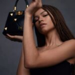 Zendaya Instagram - Tell em @maisonvalentino @pppiccioli #ValentinoDiVas #ValentinoCollezioneMilano #RomanStud