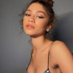 Zendaya Instagram - @criticschoice look 2🖤