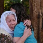 Zerrin Sümer Instagram – “Gül Masalı” Gonca halası Havva ile.