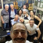 Zerrin Sümer Instagram - “ Vatikanın şifresi “ setinden. Bol kahkahalı güzel dakikalar içinde hasret giderdik❤️👍👏